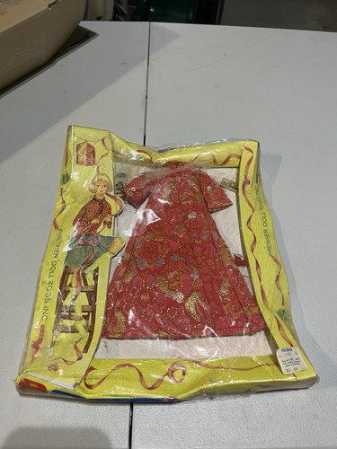 Vintage 1960s premier - premier, doll