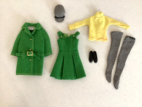 Vintage skipper clothes town - skipper,